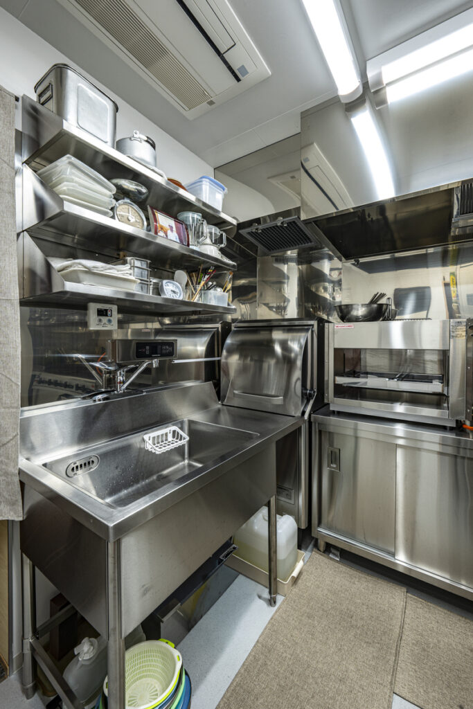 会席料理店「万惣」様　移転リニューアル工事