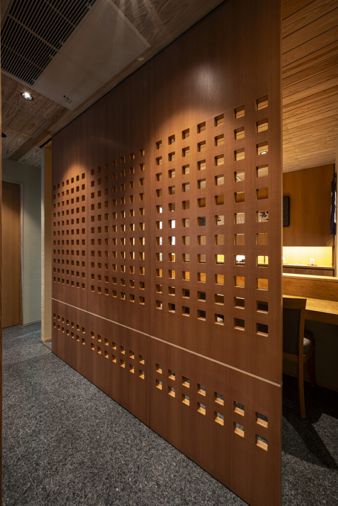 会席料理店「万惣」様　移転リニューアル工事